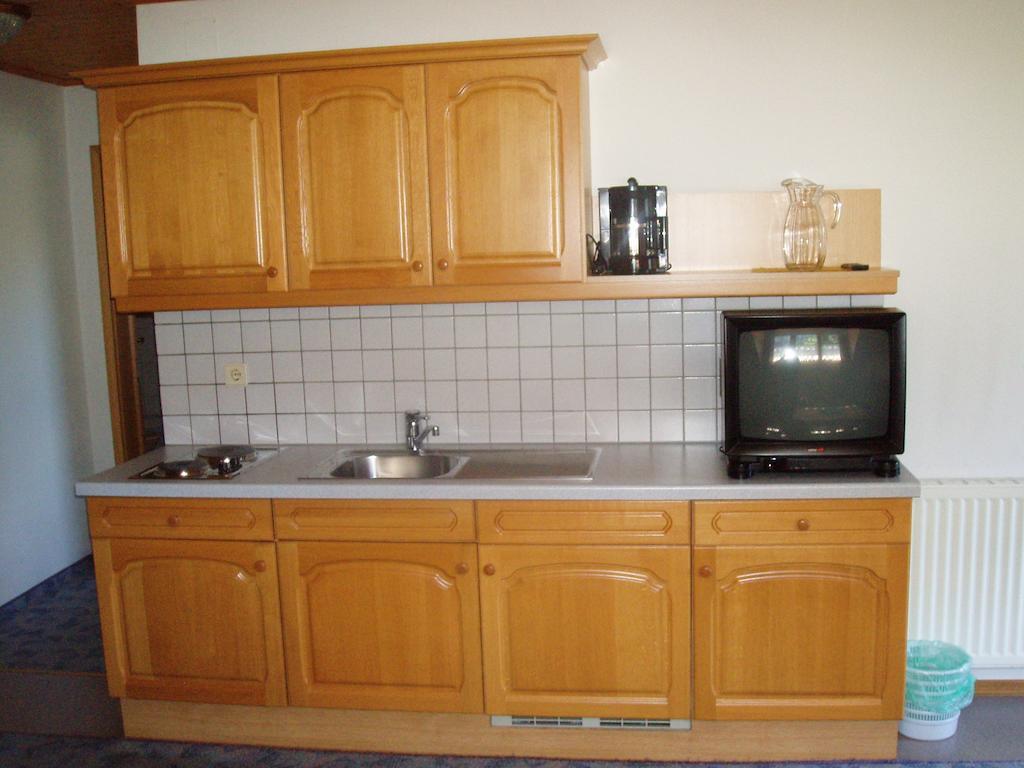 Appartement Pension Grasser Bad Kleinkirchheim Δωμάτιο φωτογραφία