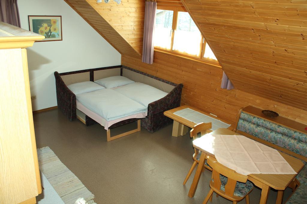 Appartement Pension Grasser Bad Kleinkirchheim Δωμάτιο φωτογραφία